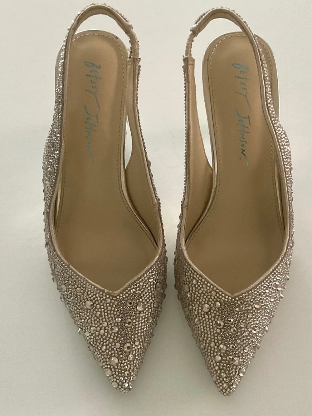 BETSEY JOHNSON Clark Slingback Pointed Toe Rhinestone Pump in Light Gold Size 6